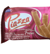 Colombina Piazza Strawberry Wafer Roll 45g